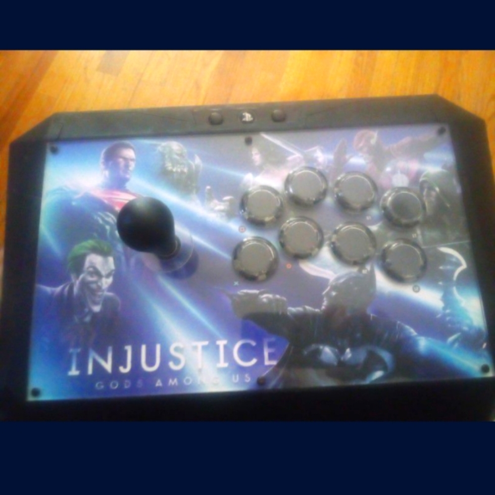 Injustice Gods among us Fight Stick